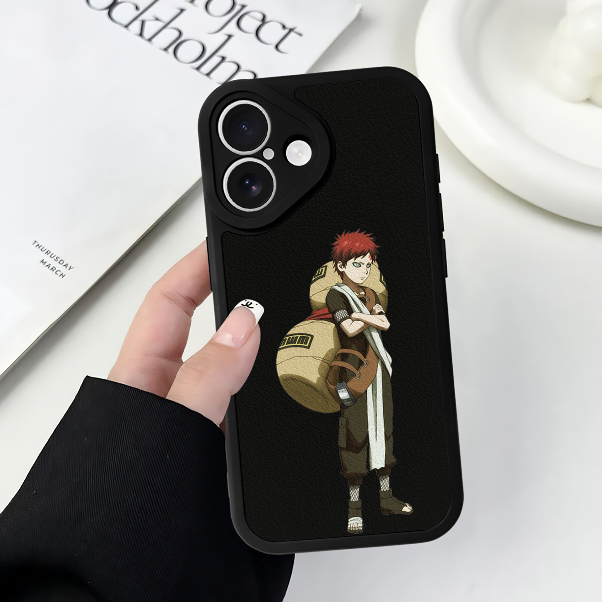 （画像用） NARUTO -ナルト- ガアラ Gaara 【iPhone 16シリーズ対応】シリコンスマホケース（レザー調） 材質：シリコン